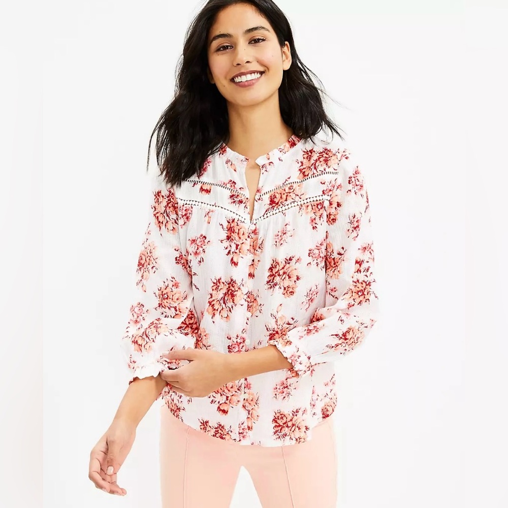 LOFT Bouquet Lacy Ruffle Blouse. Size Medium.